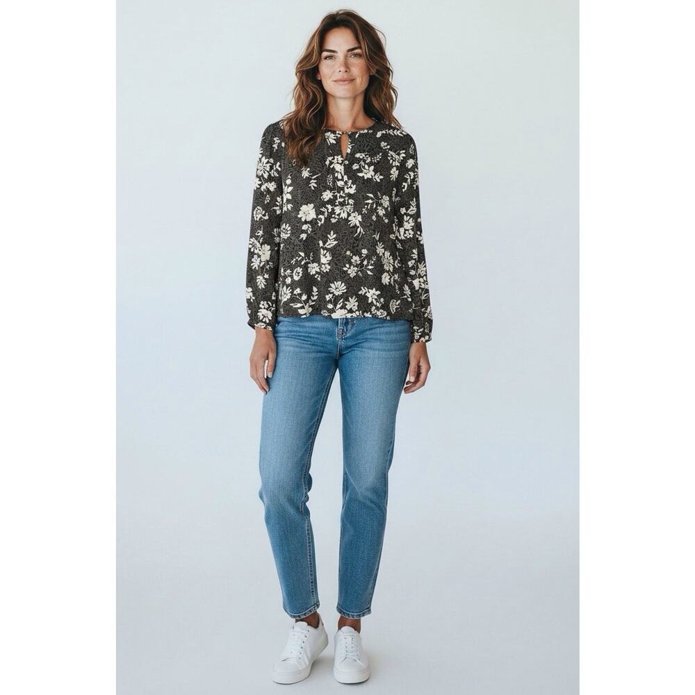 Maurices Olive Green Floral Popover Blouse Long Sleeve NWT Women’s Size L